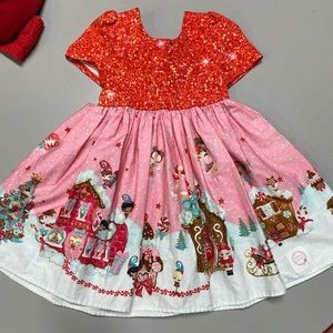 Petals & Pixie Dust size 3 Christmas dress wChristmas village fit and flare VGUC